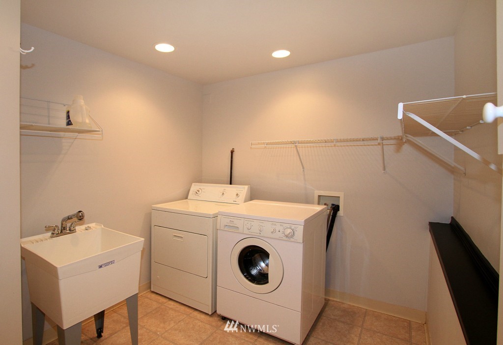 502 North 68th Street Seattle, WA 98103 - Photo 20 of 25 Gallery Image 20