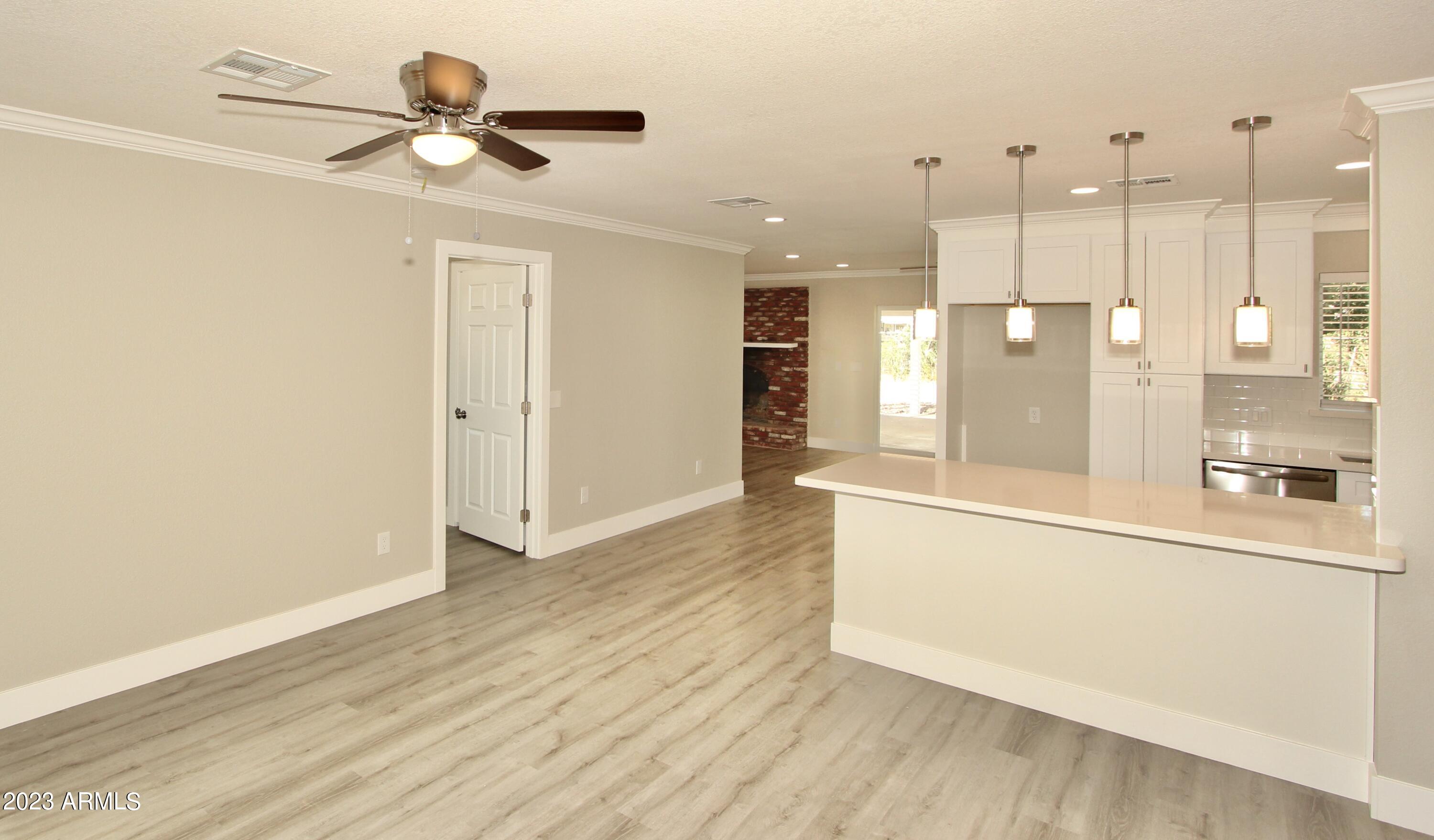351 South Mountain Road Apache Junction, AZ 85120 - Photo 6 of 42 IMG_3925