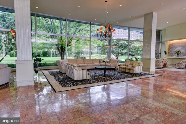 $395,000 | 4201 Cathedral Avenue Northwest, Unit 1016W, Washington, DC 20016