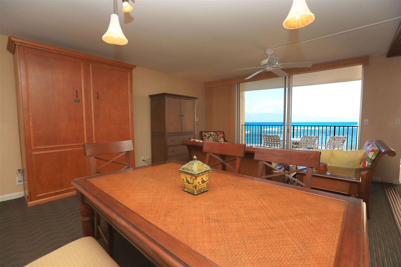 4401 Lower Honoapiilani Road, Unit B401 Lahaina, HI 96761 - Photo 10 of 17 Gallery Image 10