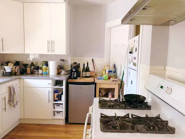 $4,500 | 126 Lancaster Terrace, Unit 2, Brookline, MA 02446