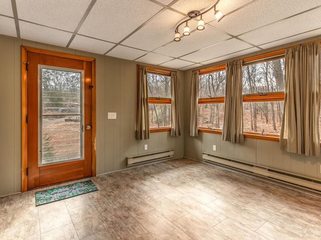 91 Dexter Road Melrose, MA 02176 - Photo 14 of 32 Gallery Image 14