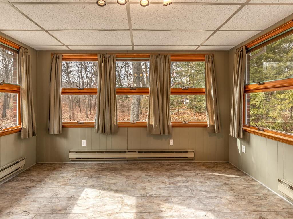 91 Dexter Road Melrose, MA 02176 - Photo 15 of 32 Gallery Image 15