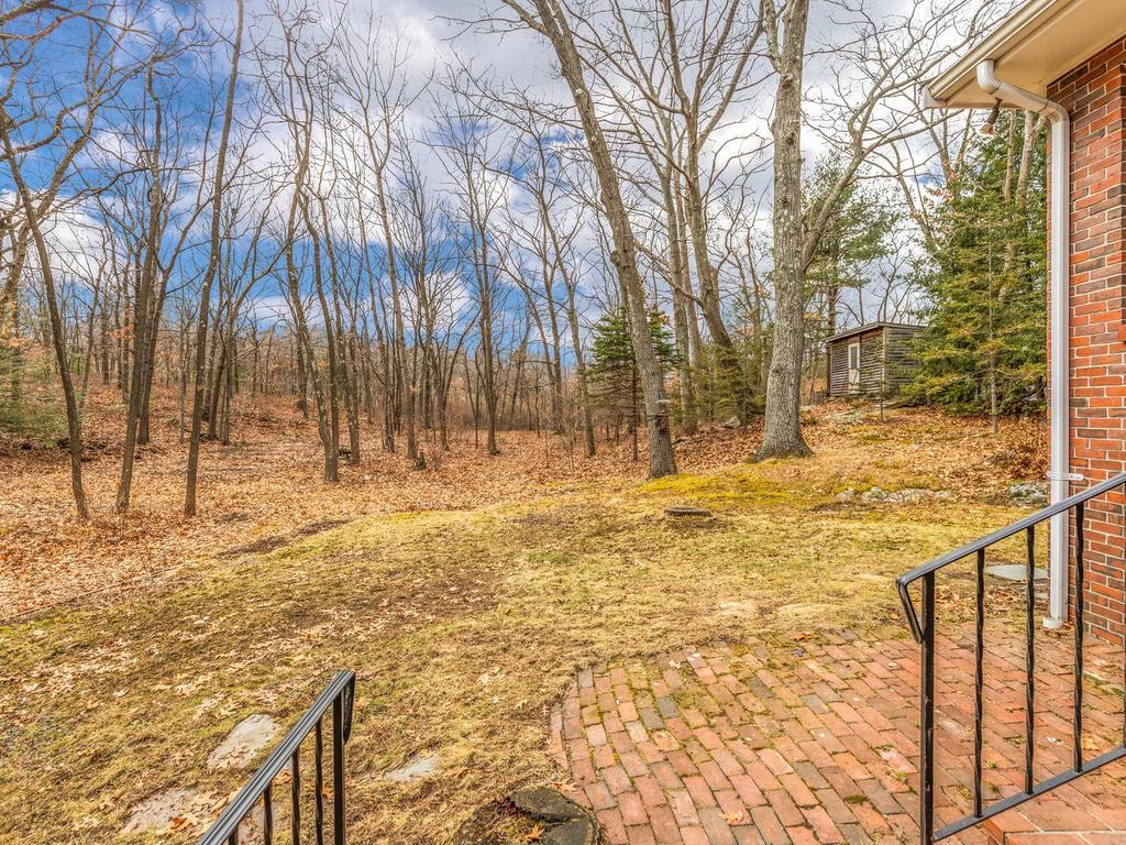 91 Dexter Road Melrose, MA 02176 - Photo 29 of 32 Gallery Image 29