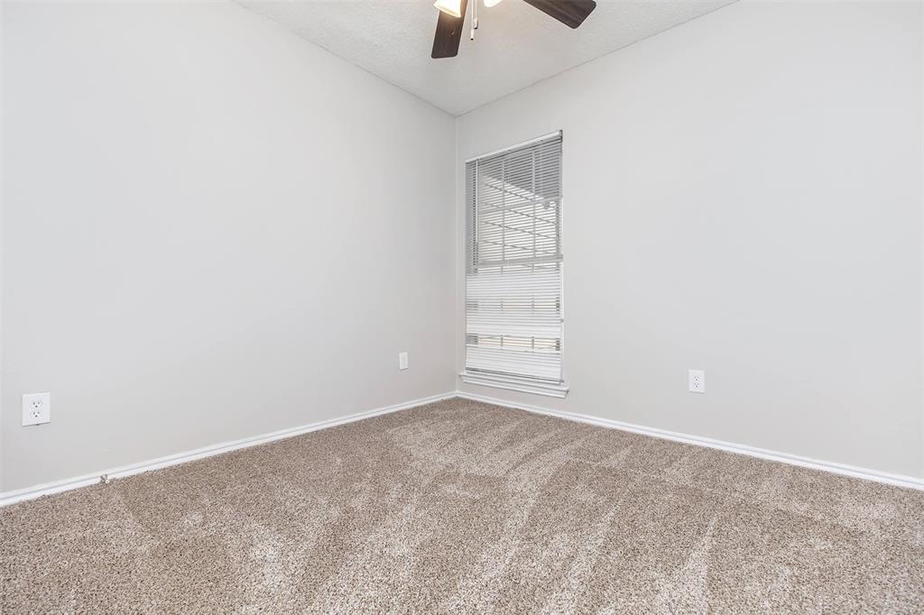 1826 Esters Road, Unit 2014 Irving, TX 75061 - Photo 24 of 37