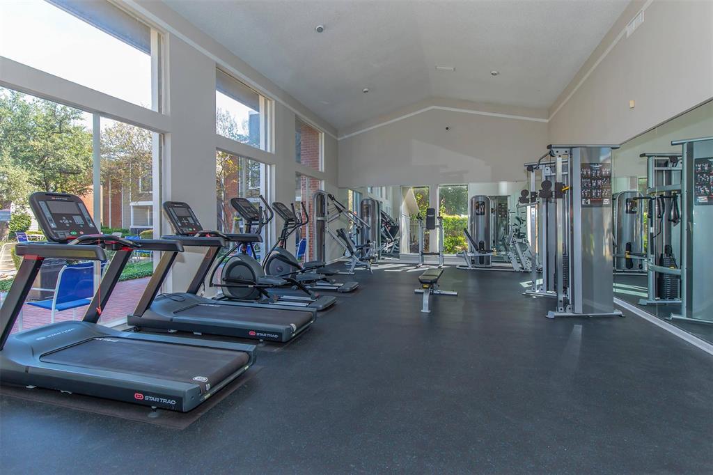 1826 Esters Road, Unit 2014 Irving, TX 75061 - Photo 35 of 37