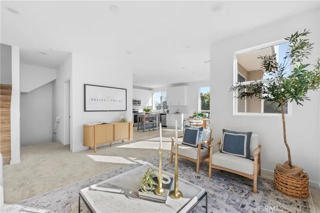 $659,990 | 9423 1/2 North Sepulveda Blvd Hills, Unit 2, Mission Hills, CA 91345