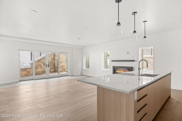 $4,495,000 | 360 Wood Road, Unit 503, Snowmass Village, CO 81615