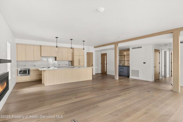 $4,495,000 | 360 Wood Road, Unit 503, Snowmass Village, CO 81615