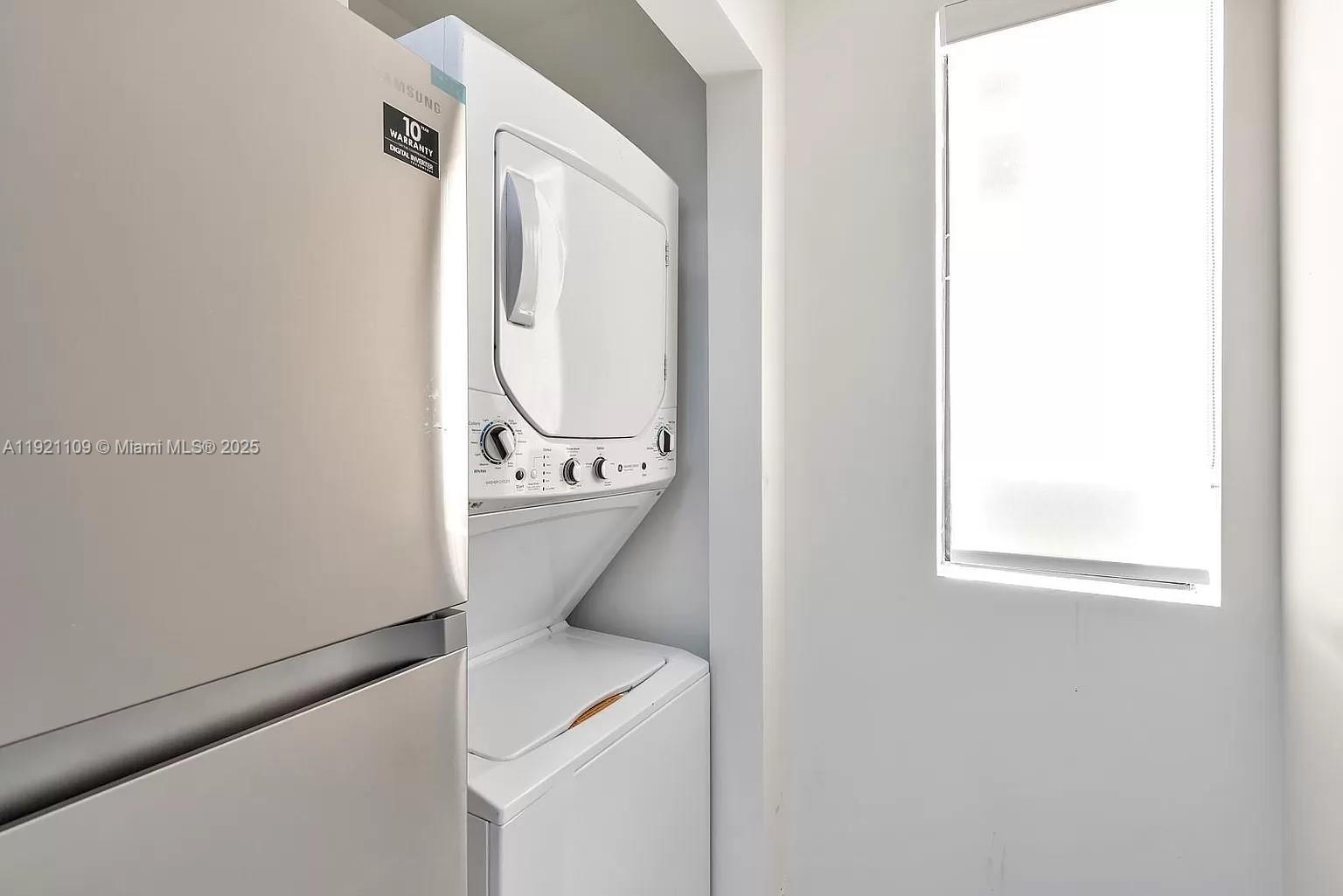 829 Southwest 18th Avenue, Unit 309 Miami, FL 33135 - Photo 12 of 12