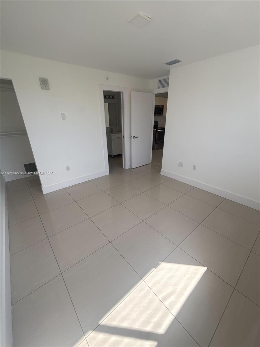 829 Southwest 18th Avenue, Unit 309 Miami, FL 33135 - Photo 8 of 12