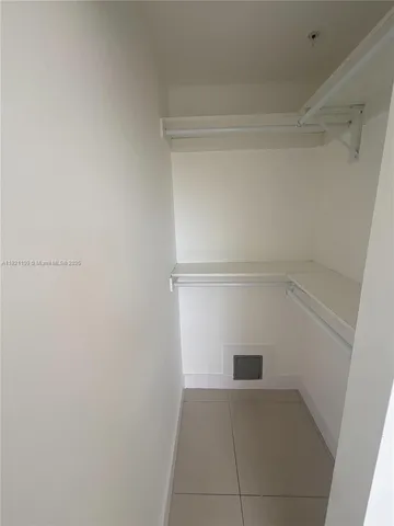 $2,100 | 829 Southwest 18th Avenue, Unit 309, Miami, FL 33135