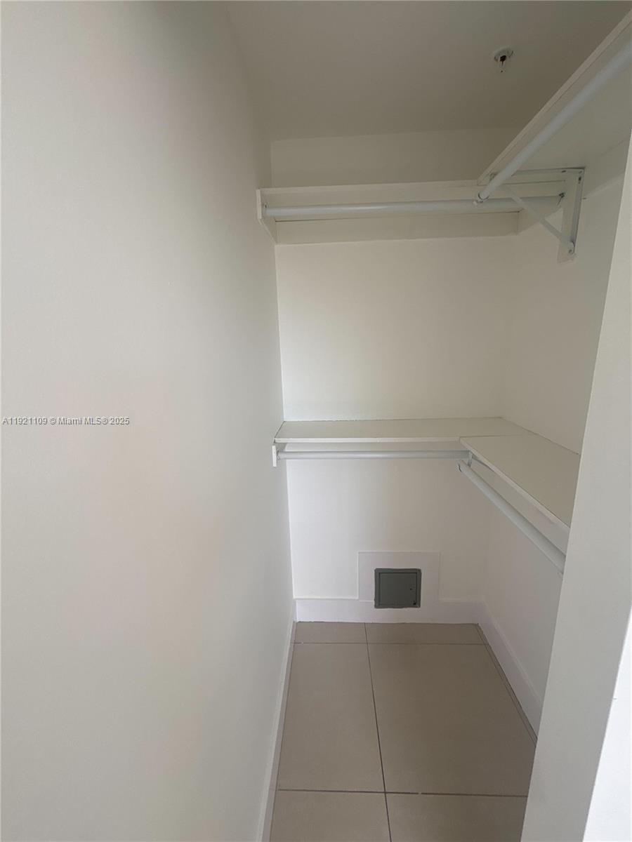 829 Southwest 18th Avenue, Unit 309 Miami, FL 33135 - Photo 9 of 12