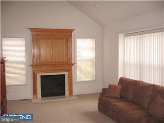 55 Meadow Run Road Bordentown, NJ 08505 - Photo 2 of 12 Family Room