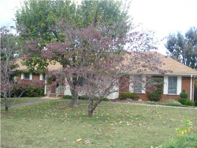 1203 King Arthur Road Chattanooga, TN 37421 - Photo 1 of 9 Primary Photo
