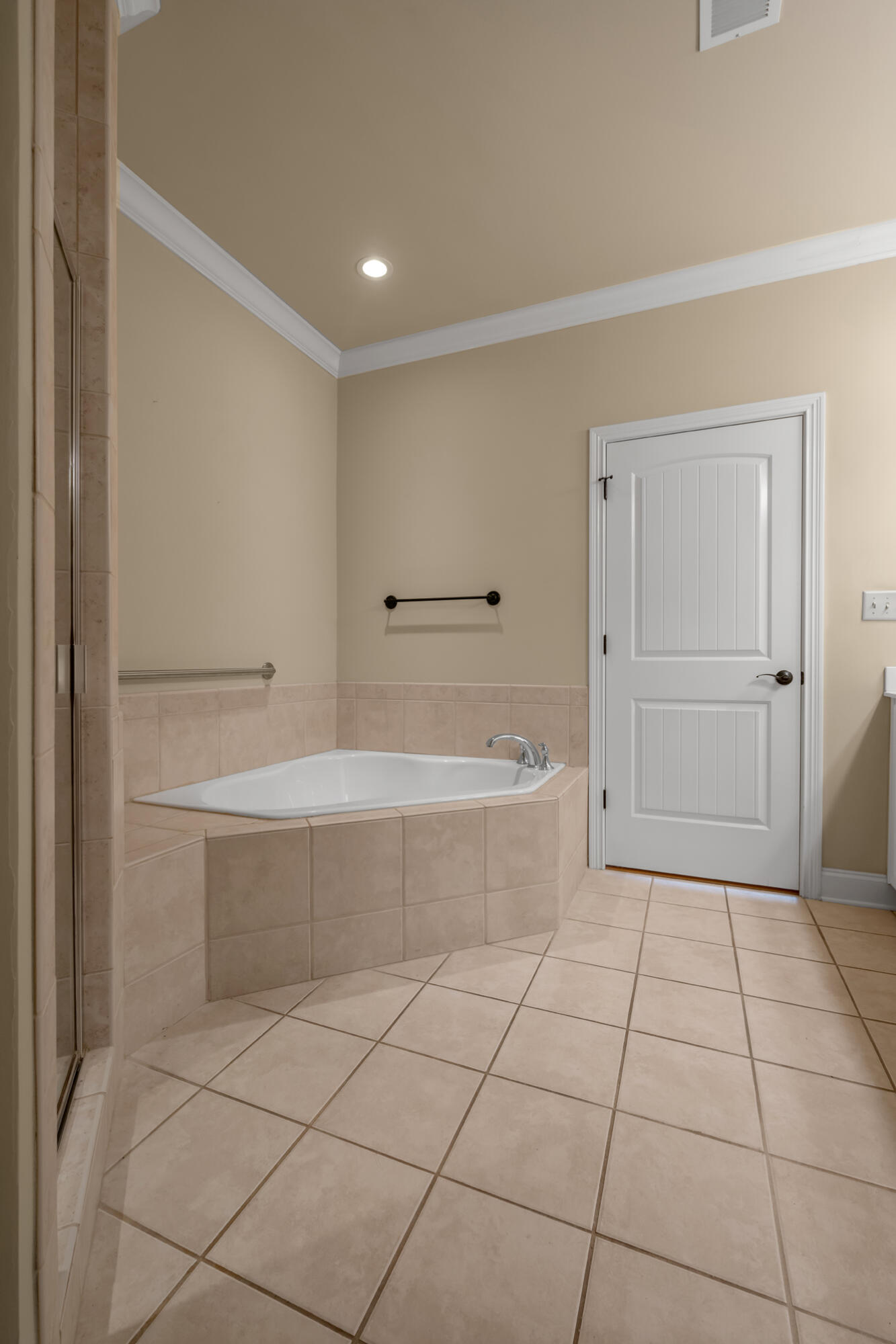 3456 Rabbits Foot Trail Lexington, KY 40503 - Photo 33 of 67 1st Floor Primary Suite