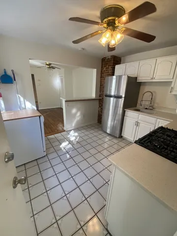 $2,400 | 51 School Street, Unit 1, Boston, MA 02129