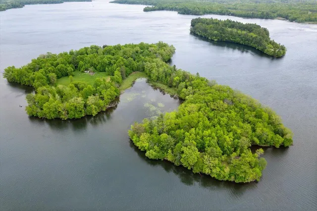 $1,250,000 | X X Garbutt Island, Birchwood, WI 54817
