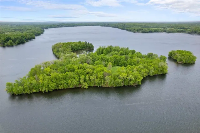 $1,250,000 | X X Garbutt Island, Birchwood, WI 54817