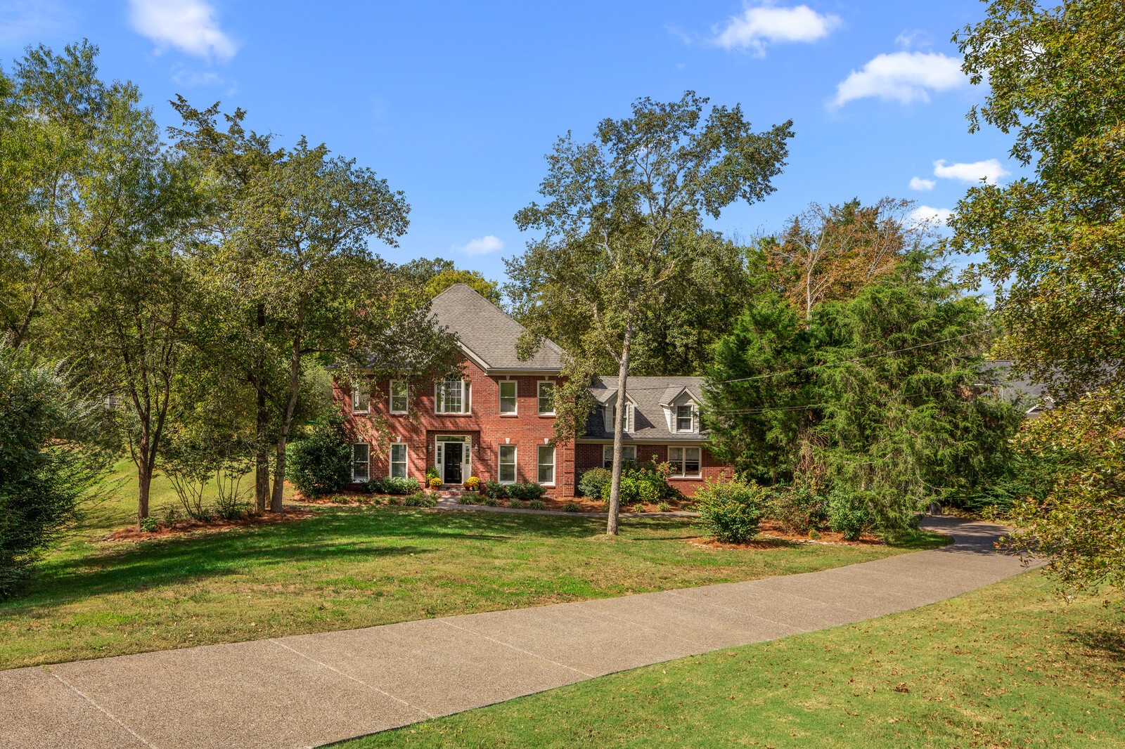 341 Sandcastle Road Franklin, TN 37069 - Photo 2 of 41 front view of a house with a yard