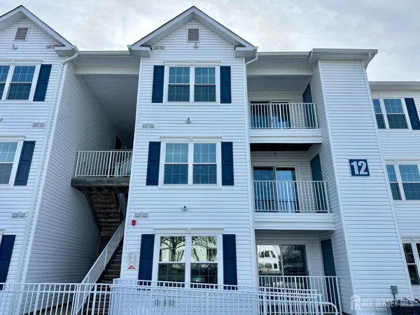 $420,000 | 1218 Waterford Drive, Edison, NJ 08817