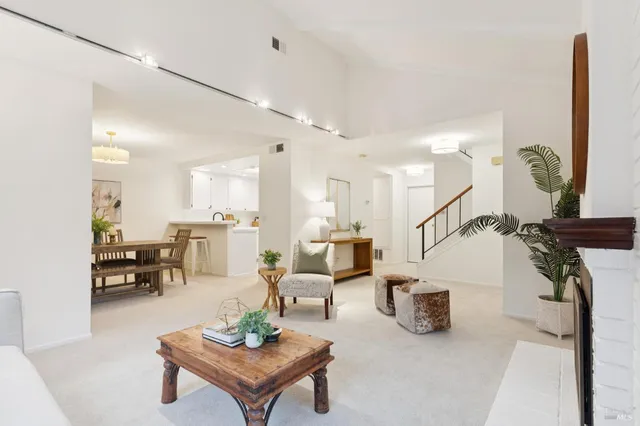 $825,000 | 49 Flicker Drive, Novato, CA 94949