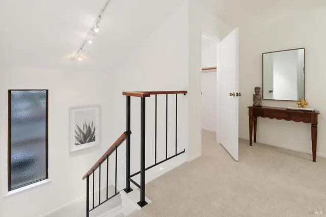 $825,000 | 49 Flicker Drive, Novato, CA 94949