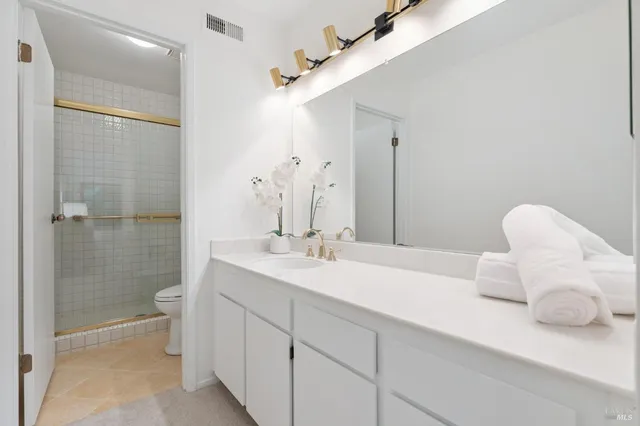 $825,000 | 49 Flicker Drive, Novato, CA 94949