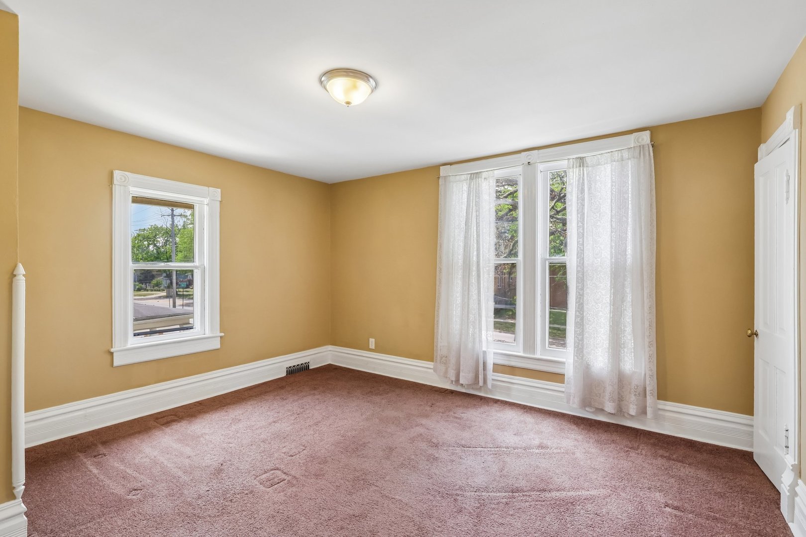 17 South Liberty Street Elgin, IL 60120 - Photo 11 of 17