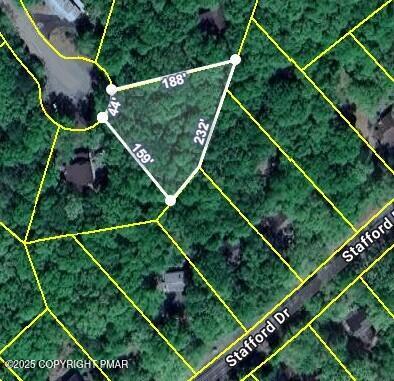 7 Exeter Court Bushkill, PA 18324 - Photo 2 of 15