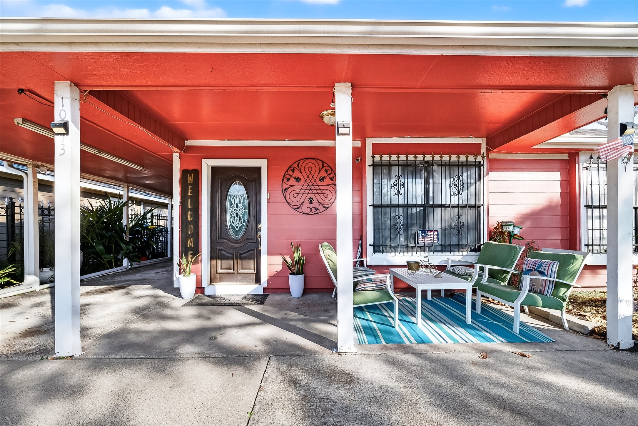 10313 Chadwick Street Houston, TX 77029 - Photo 7 of 36