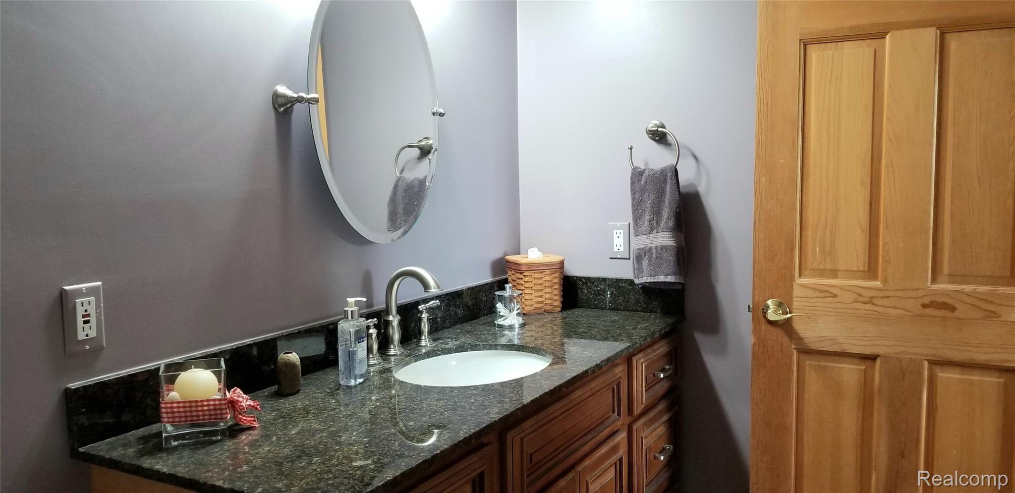 5800 Milett Road Fowlerville, MI 48836 - Photo 40 of 52 2nd Floor Full Bathroom