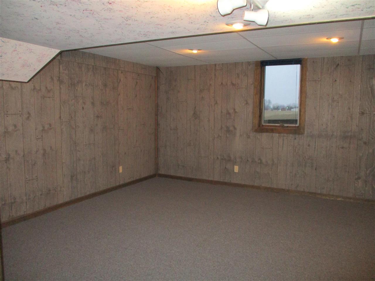 4925 East Allen Road Webberville, MI 48892 - Photo 24 of 43 50008777-23.JPG