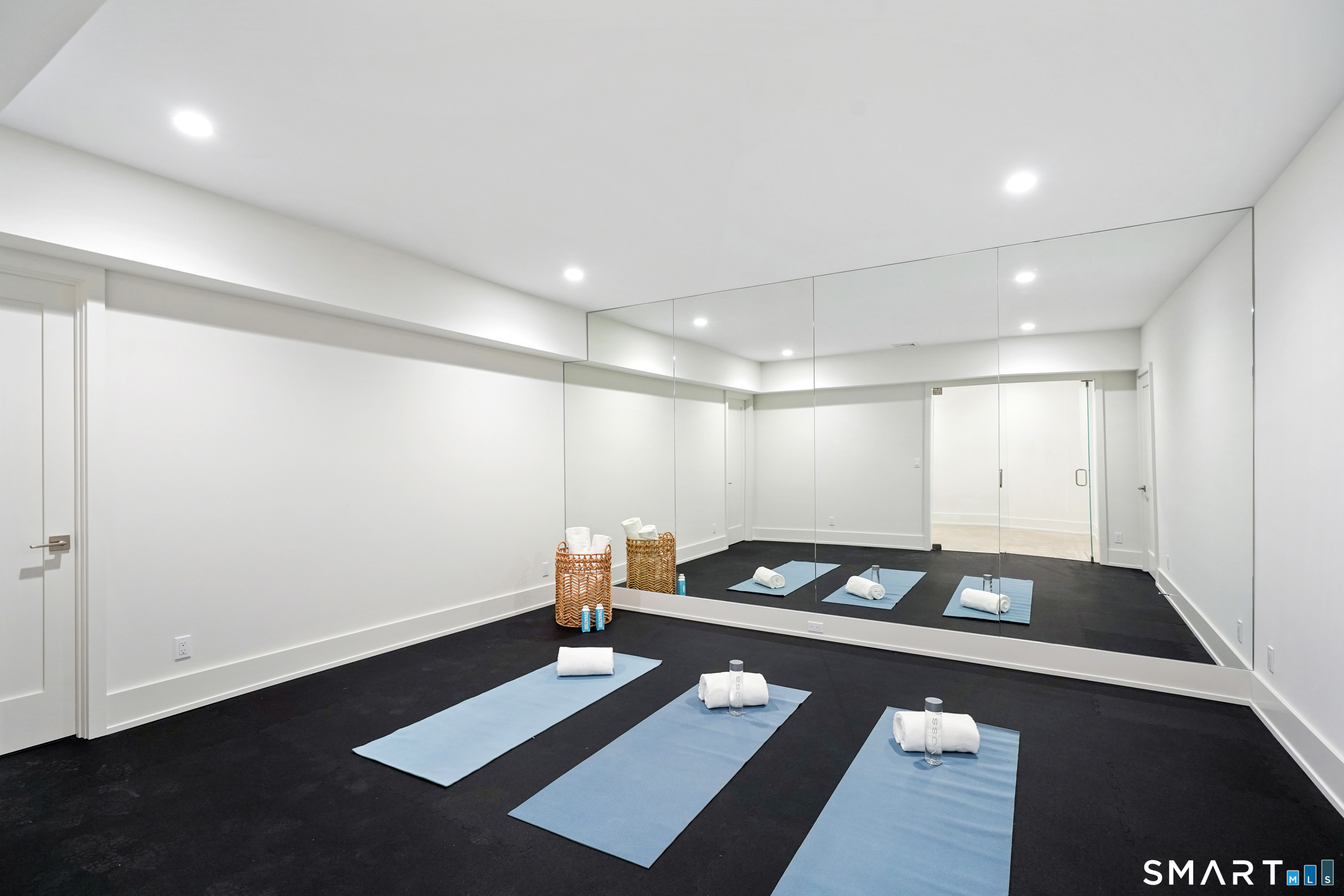 18 Woodhill Road Westport, CT 06880 - Photo 33 of 38 a very nice looking room with wooden floor