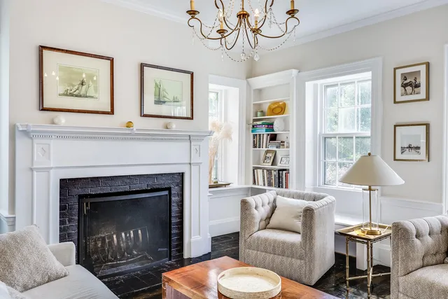 $2,200,000 | 2400 Meetinghouse Way, West Barnstable, MA 02668