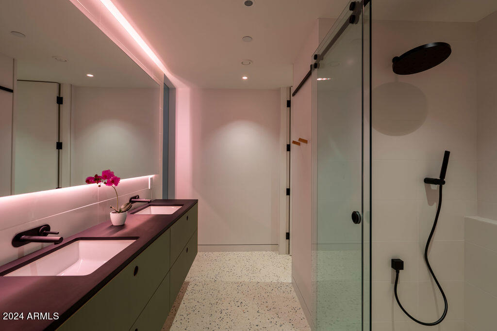 1740 East Ocotillo Road, Unit 4 Phoenix, AZ 85016 - Photo 11 of 20