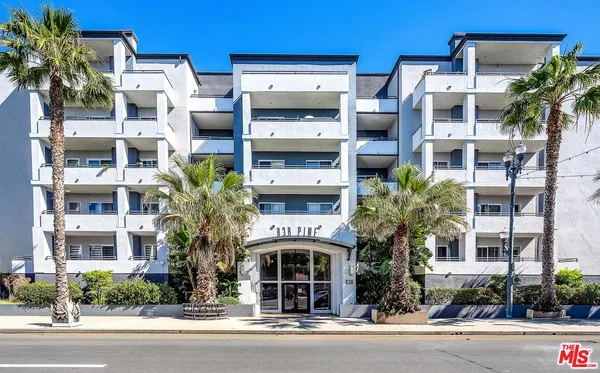 $456,000 | 838 Pine Avenue, Unit 506, Long Beach, CA 90813