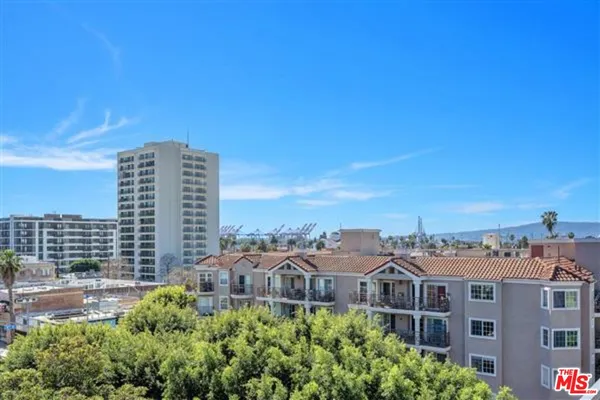 $440,000 | 838 Pine Avenue, Unit 506, Long Beach, CA 90813