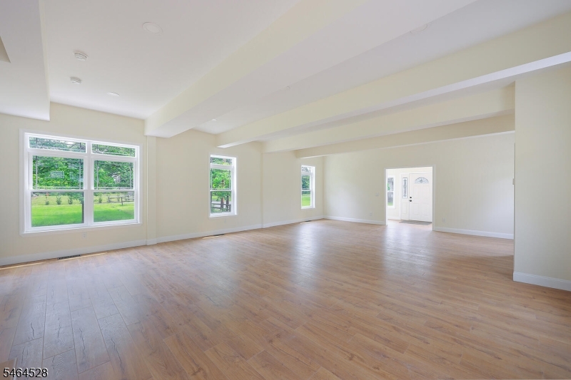 406 Skillman Road Skillman, NJ 08558 - Photo 8 of 38 Gallery Image 8