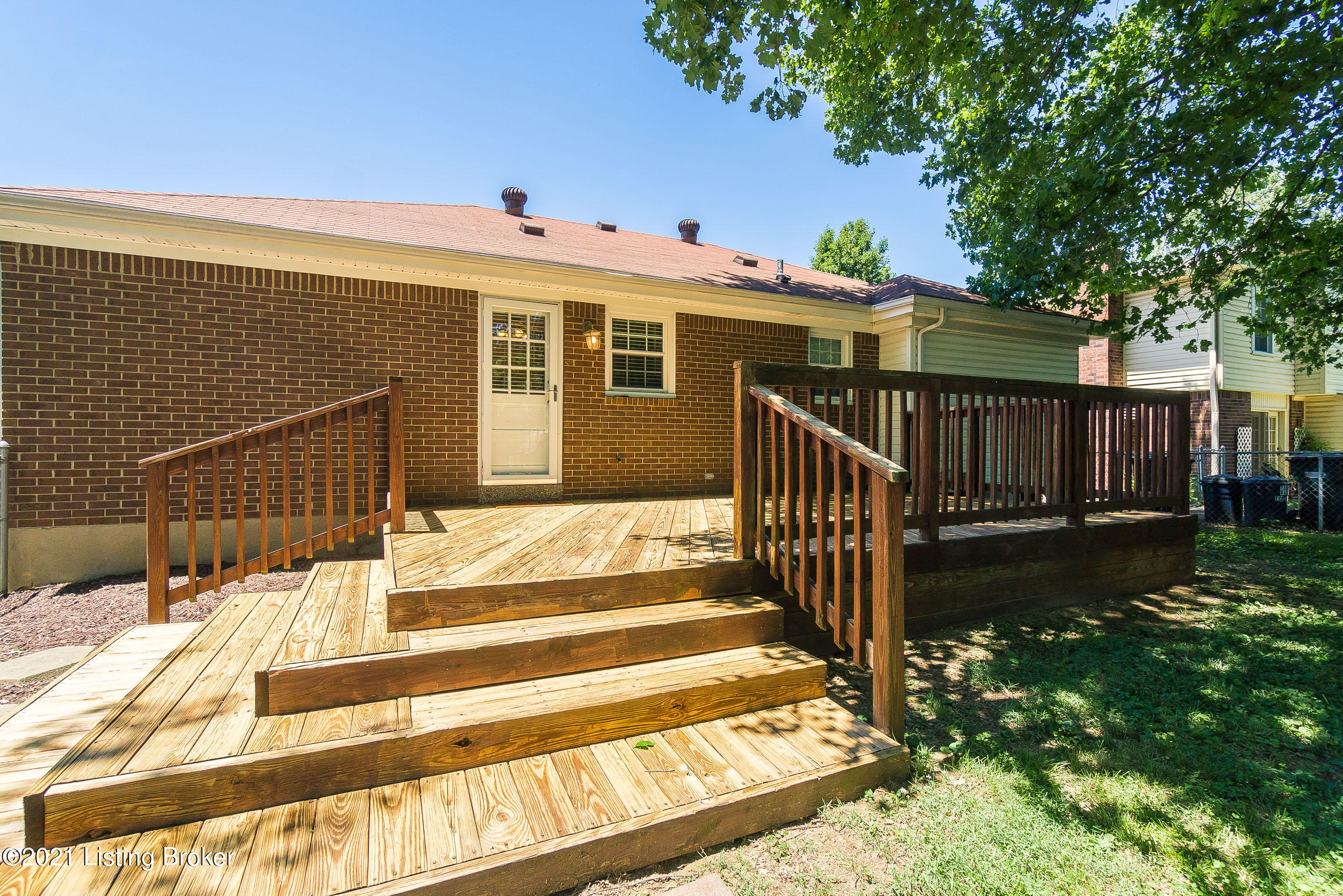 6509 El Rancho Road Louisville, KY 40291 - Photo 11 of 58 6509 El Rancho Rd-11
