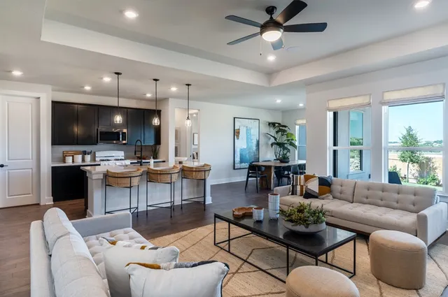 $424,900 | 6514 Velvet Leaf Lane, Buda, TX 78610