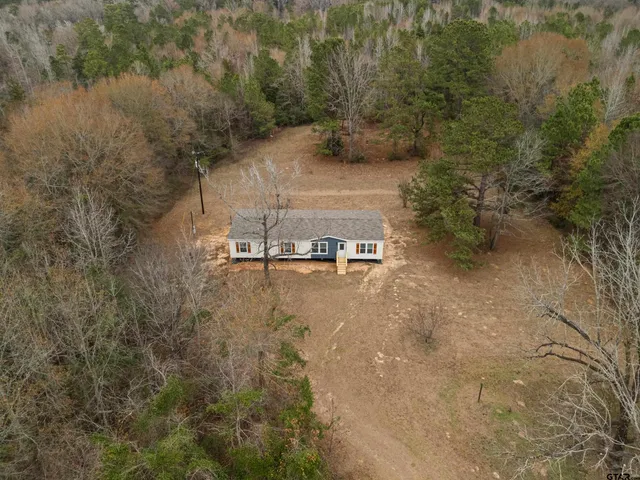 $240,000 | 15317 Farm To Market 95, Mount Enterprise, TX 75681