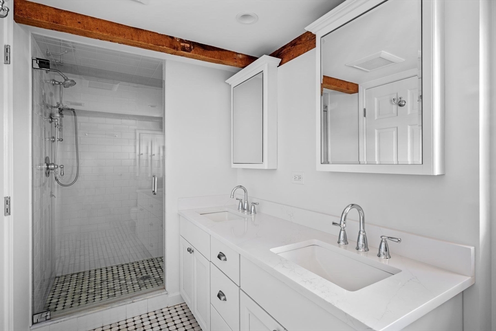 1 Pearl Street Marblehead, MA 01945 - Photo 21 of 24