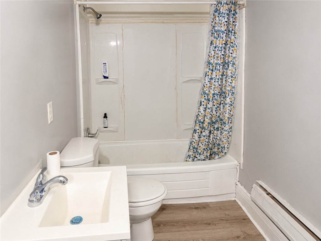 1319 North Clinton Avenue Rochester, NY 14621 - Photo 29 of 31 Tenant occupied unit prior to moving in