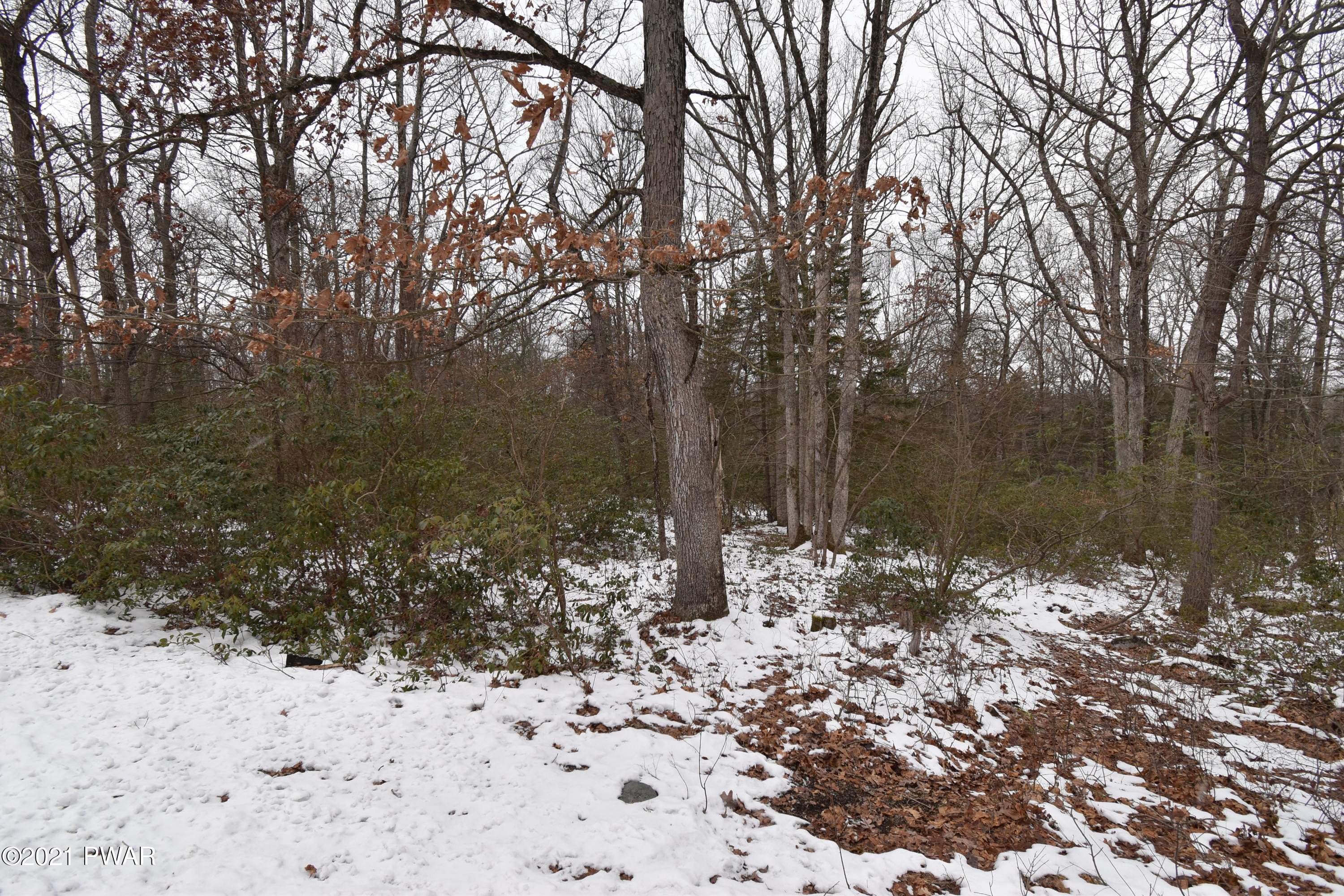 5303 Oneida Way Milford, PA 18337 - Photo 1 of 6