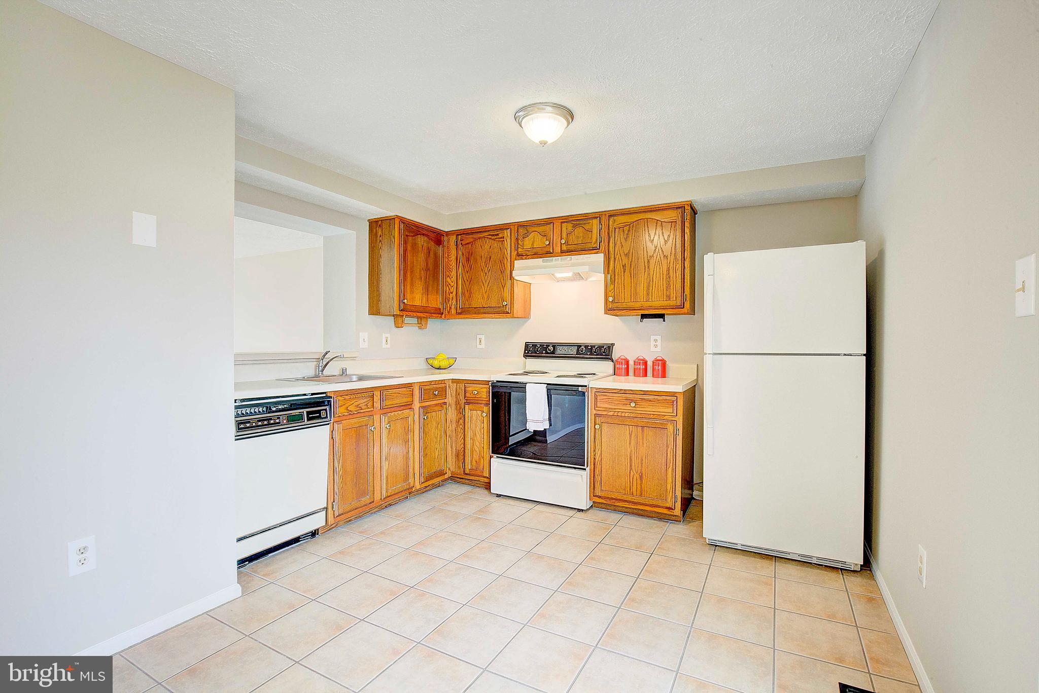 2530 Log Mill Court Crofton, MD 21114 - Photo 13 of 32