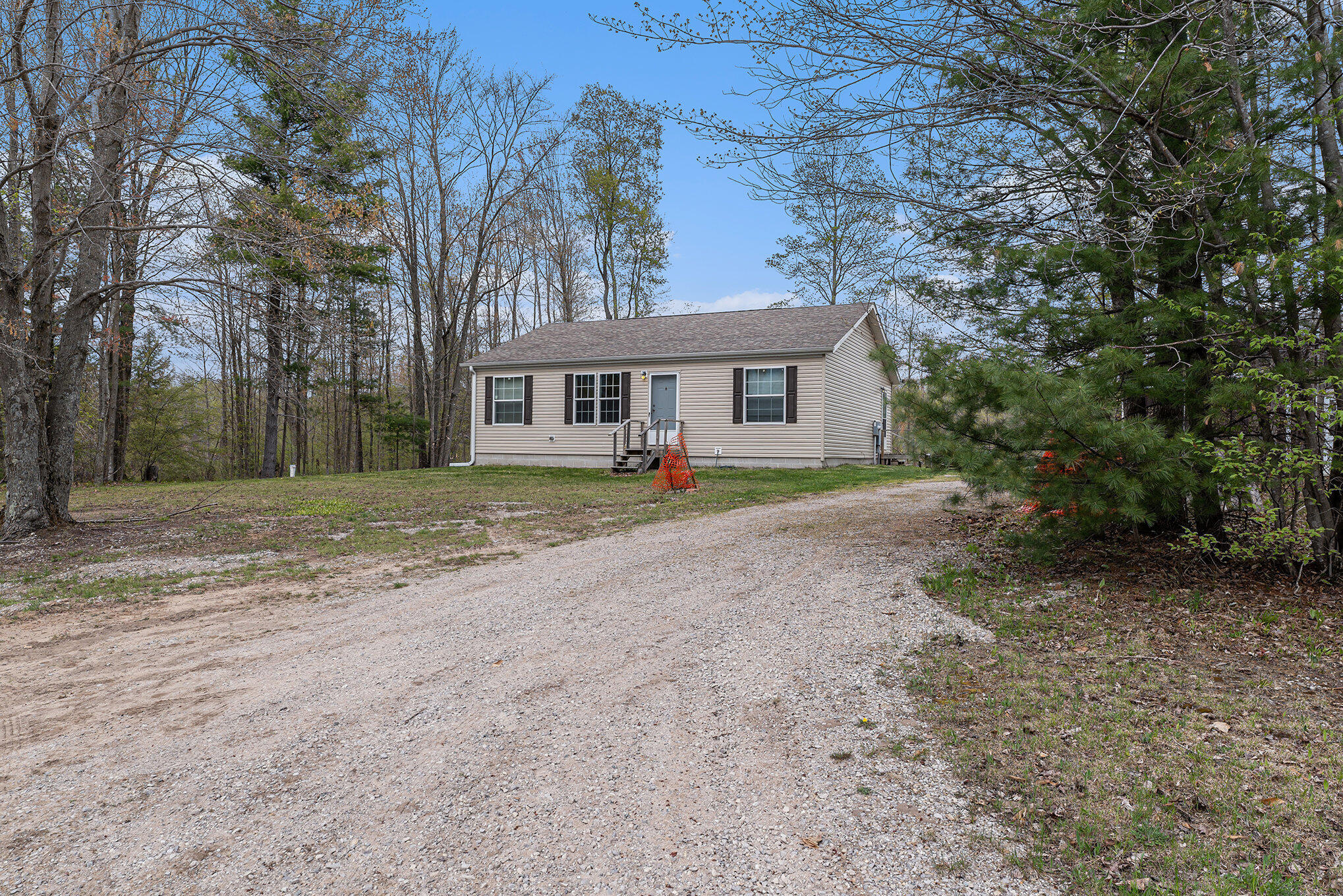 23604 Adams Road Copemish, MI 49625 - Photo 13 of 21 013_p1075302_998