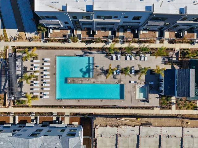 a picture of a table and chairs in the patio