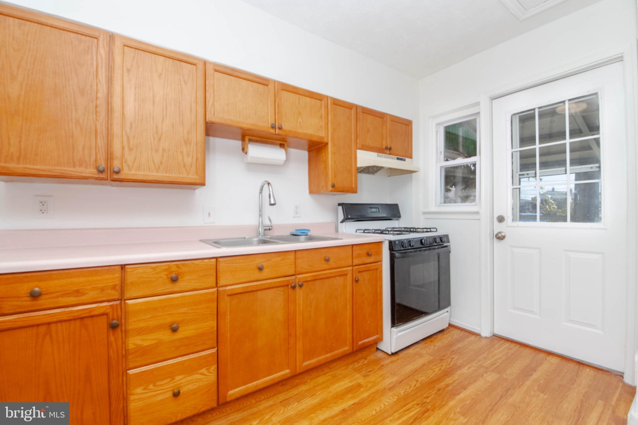 8016 Wallace Road Dundalk, MD 21222 - Photo 11 of 32 Gallery Image 11