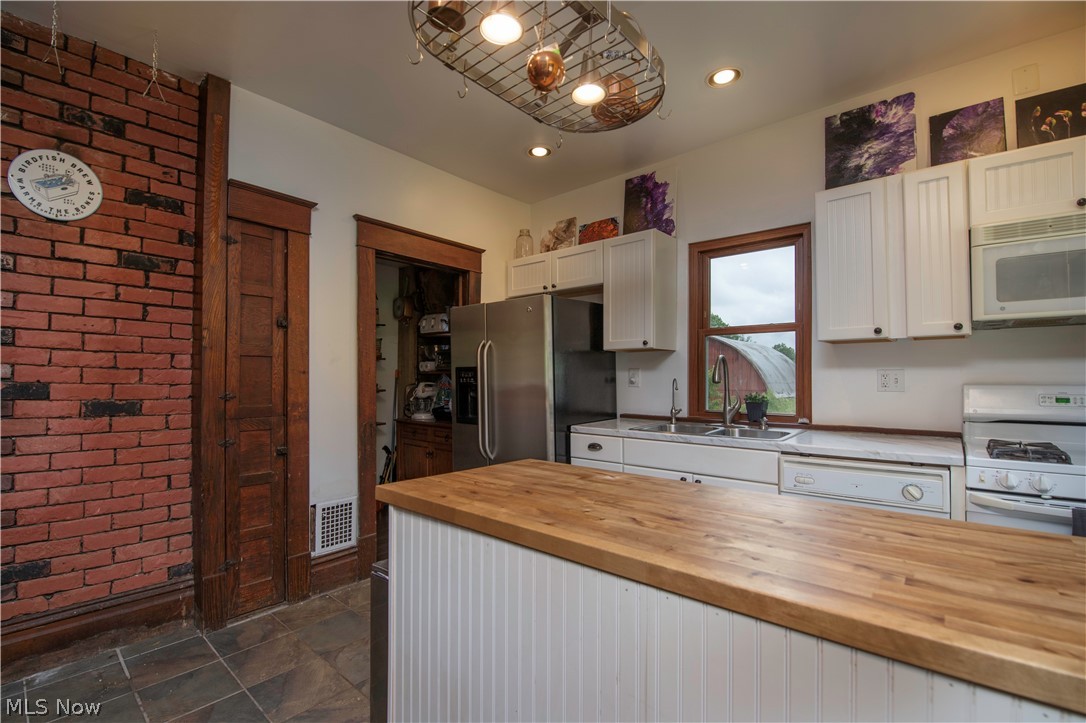 9600 Knauf Road Canfield, OH 44406 - Photo 5 of 22 Gallery Image 5